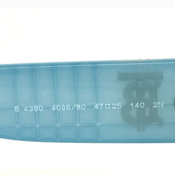 Burberry Meadow Sunglasses - Picture 11 of 12